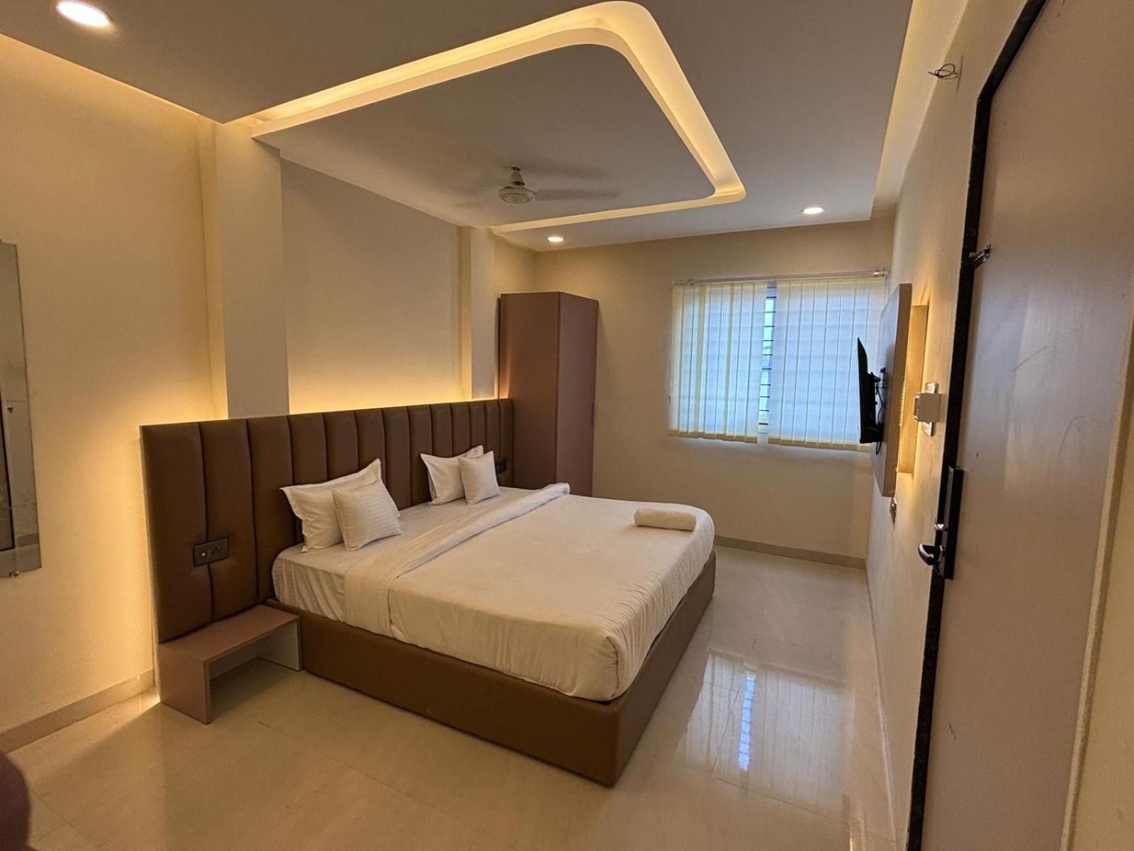 Hotel Vilaasitaa Vijay Nagar Indore Dış mekan fotoğraf
